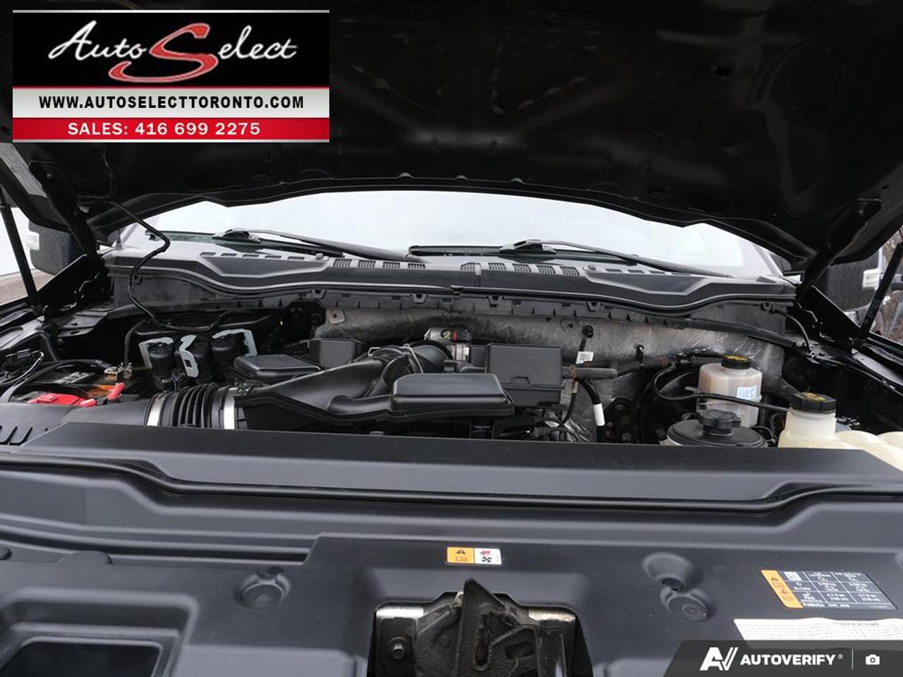 2020 Ford F-250 XLT **6.2L V8** 4x4 - Apple Carplay - Clean Carfax Photo