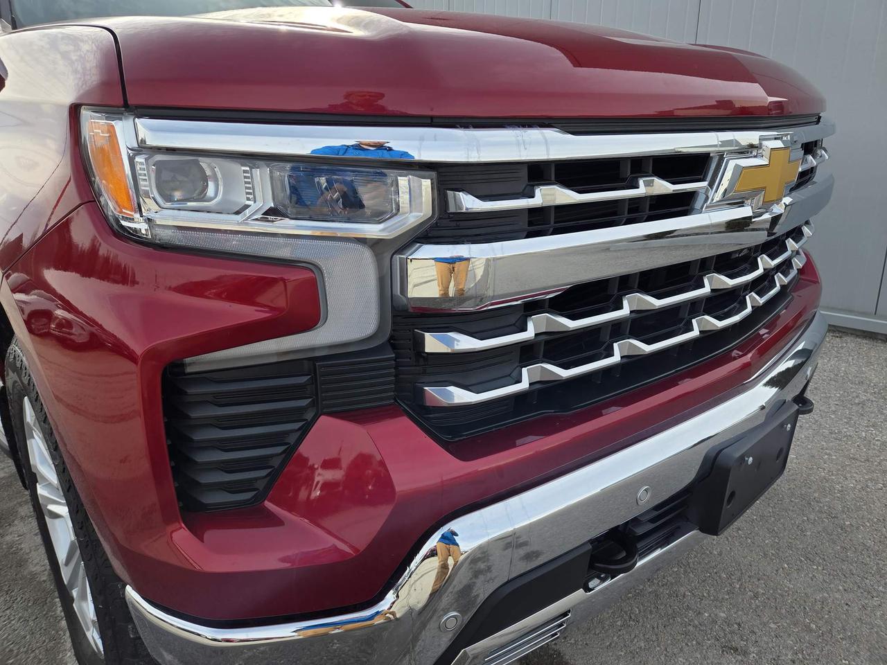 2023 Chevrolet Silverado 1500 LTZ Convenience Package | Leather | 20's Wheels Photo