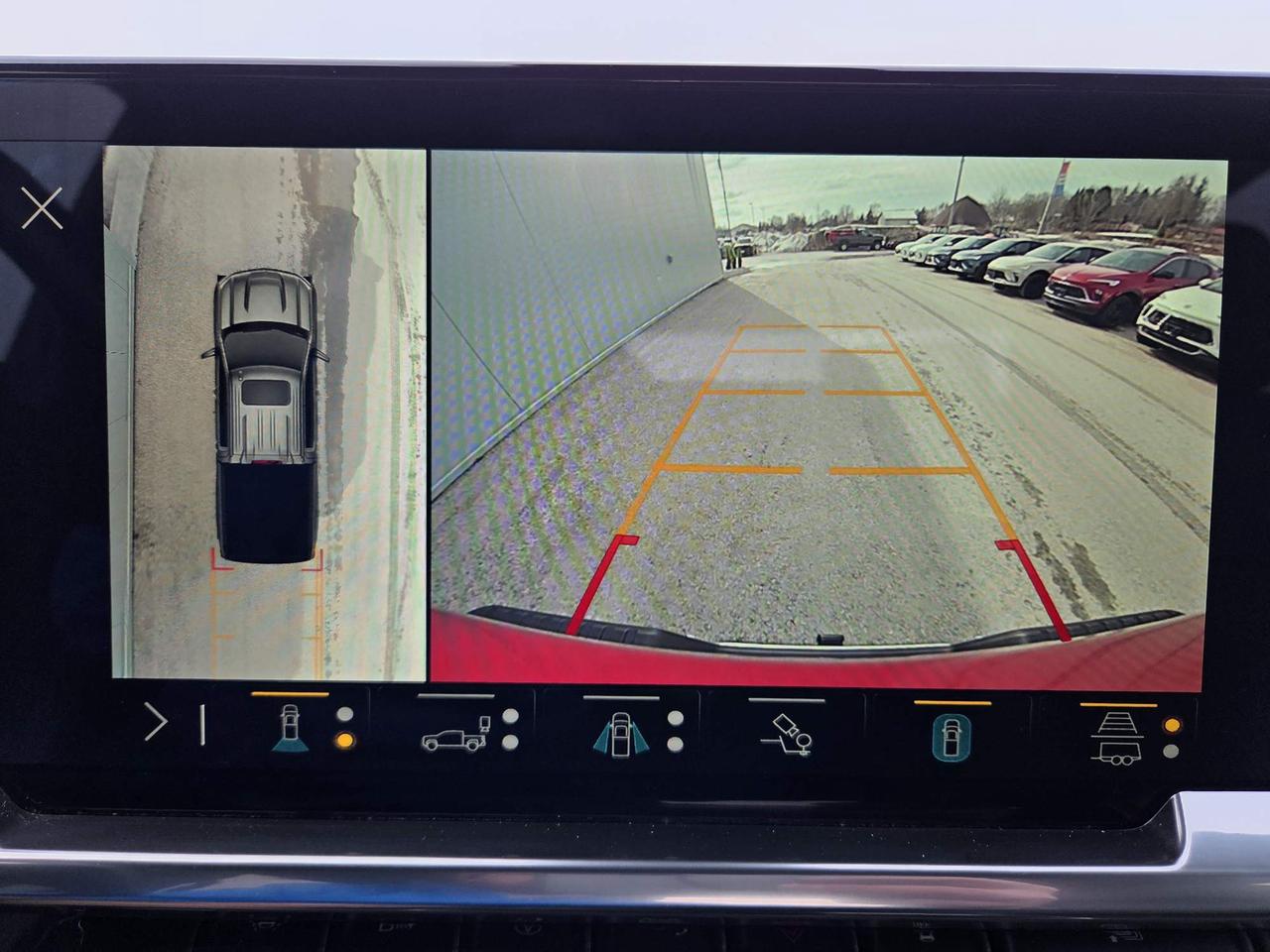 2023 Chevrolet Silverado 1500 LTZ Convenience Package | Leather | 20's Wheels Photo