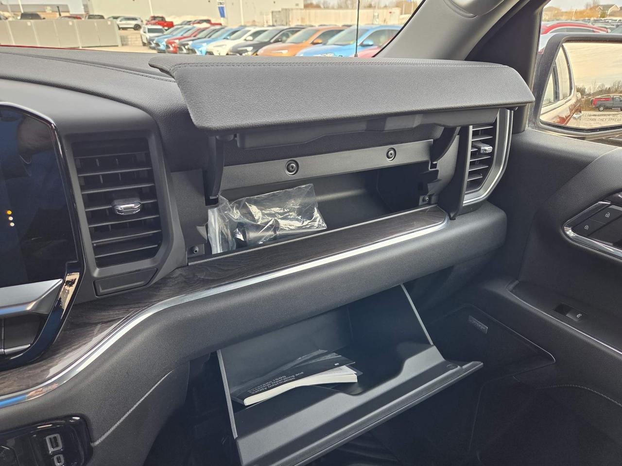 2023 Chevrolet Silverado 1500 LTZ Convenience Package | Leather | 20's Wheels Photo