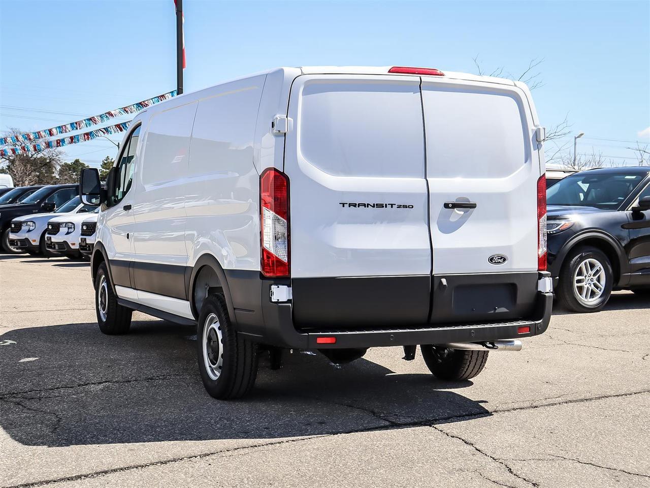 2026 Ford Transit 250  Photo