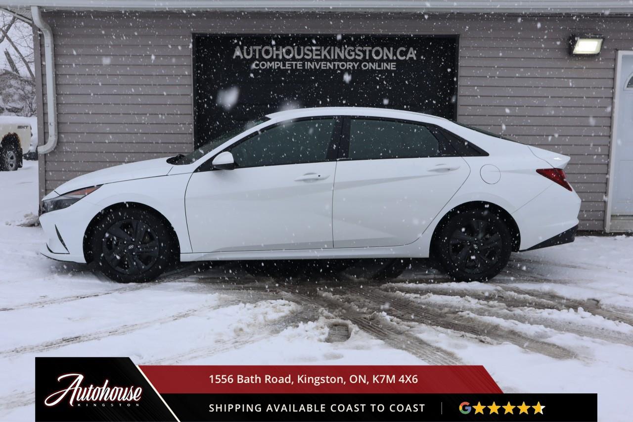 2022 Hyundai Elantra Preferred APPLE CARPLAY & ANDROID AUTO - REARVIEW CAM Photo