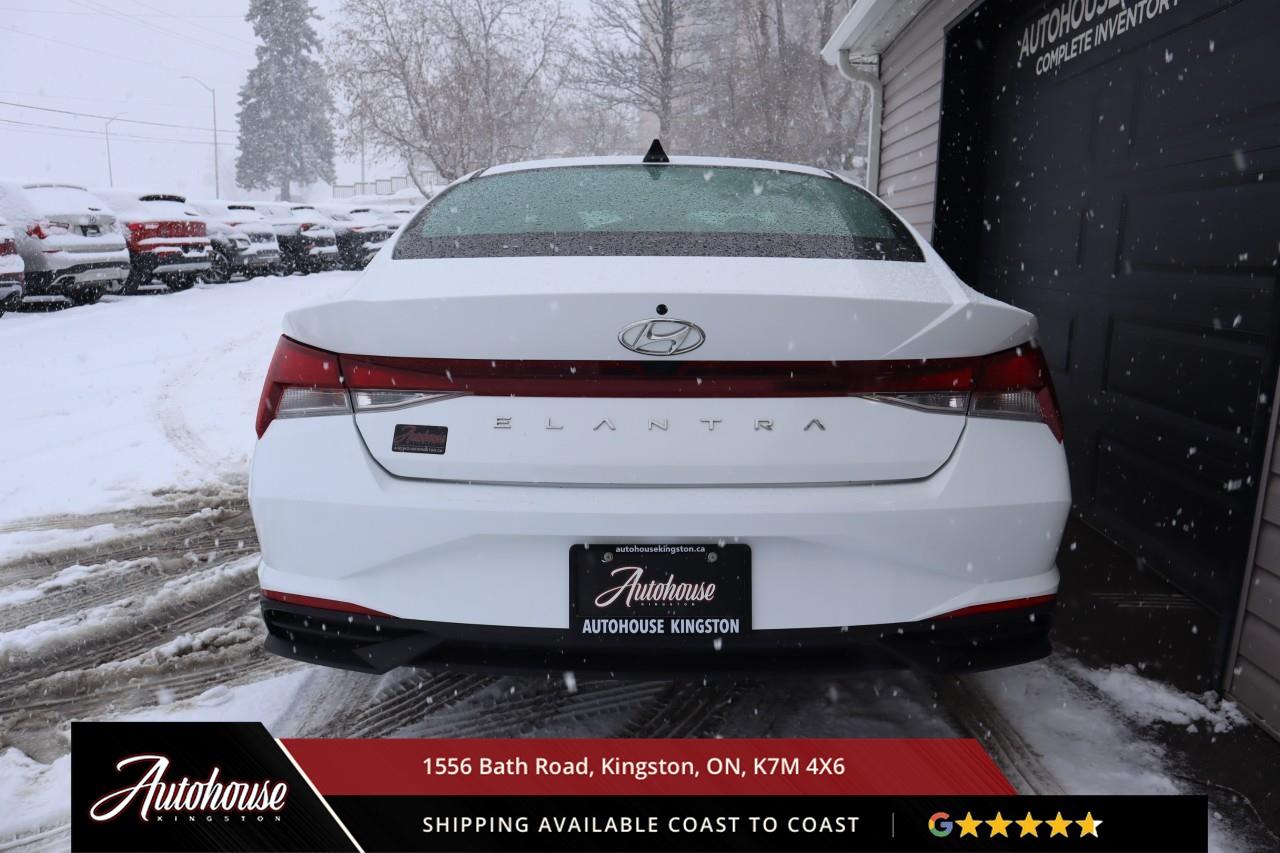 2022 Hyundai Elantra Preferred APPLE CARPLAY & ANDROID AUTO - REARVIEW CAM Photo