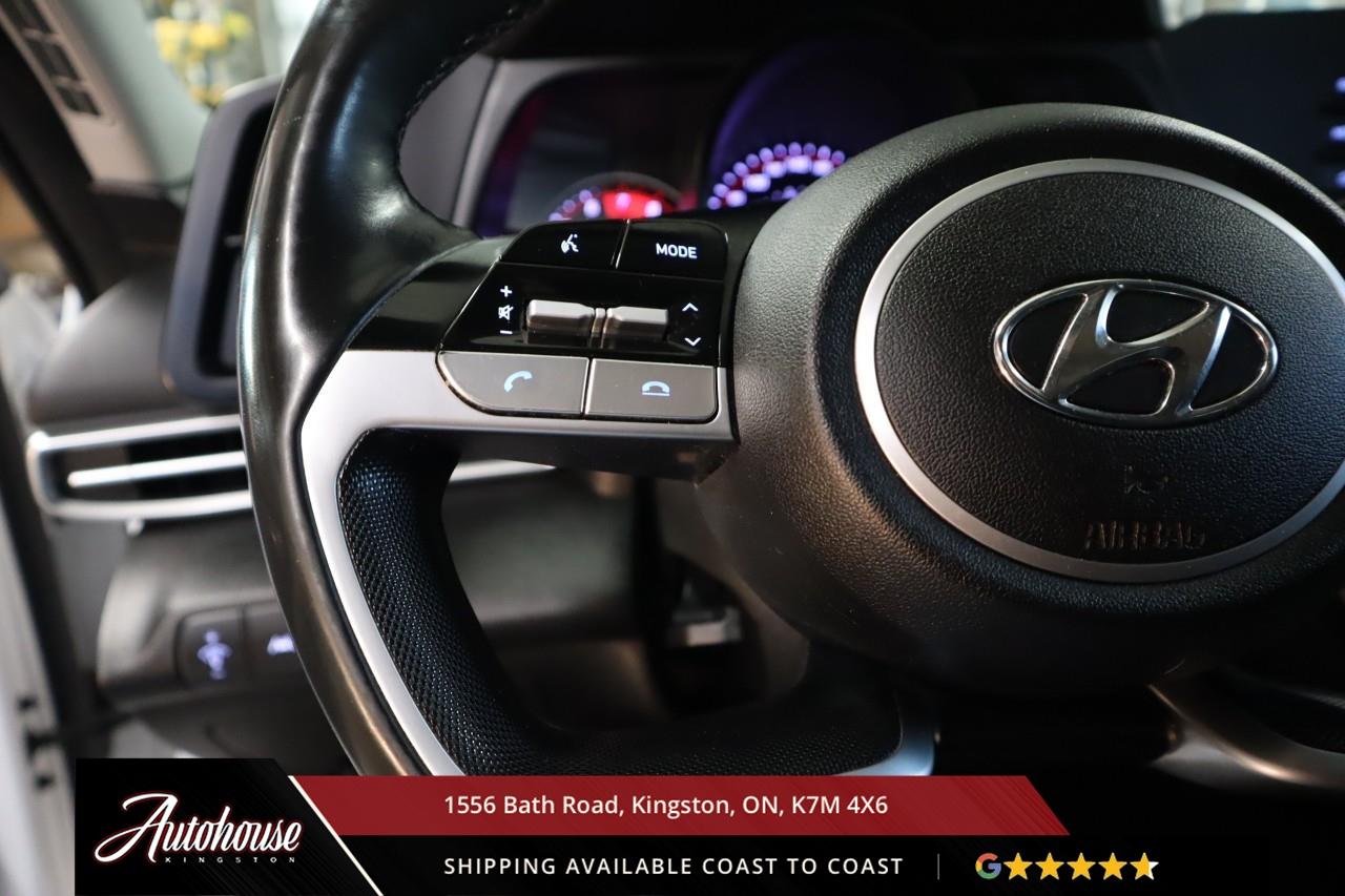 2022 Hyundai Elantra Preferred APPLE CARPLAY & ANDROID AUTO - REARVIEW CAM Photo