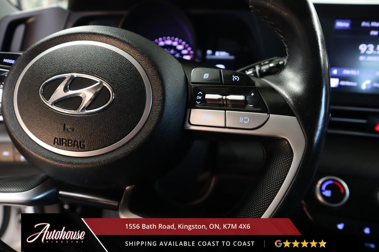 2022 Hyundai Elantra Preferred APPLE CARPLAY & ANDROID AUTO - REARVIEW CAM Photo