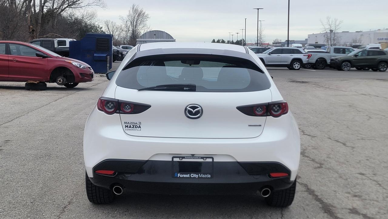 2021 Mazda MAZDA3 GX Photo3
