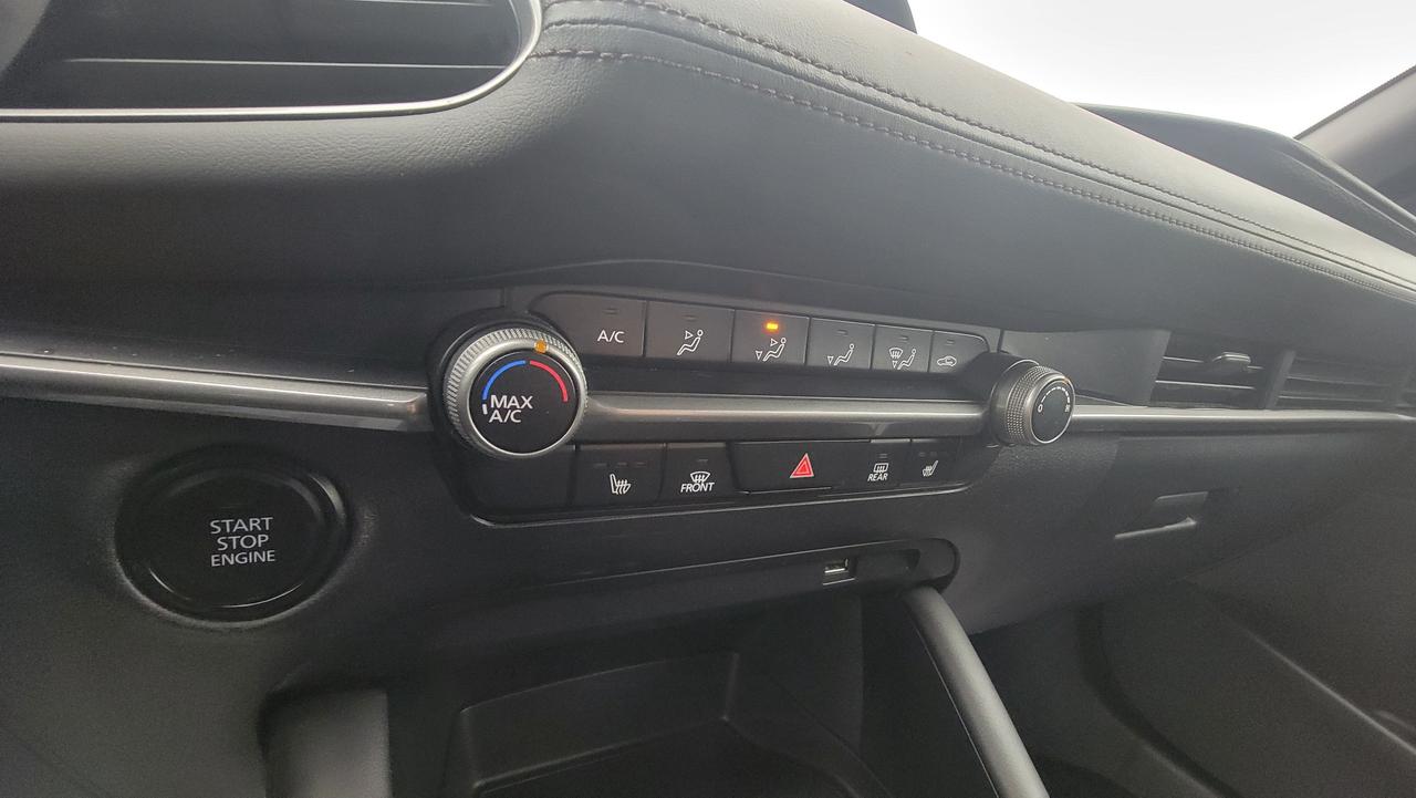 2021 Mazda MAZDA3 GX Photo