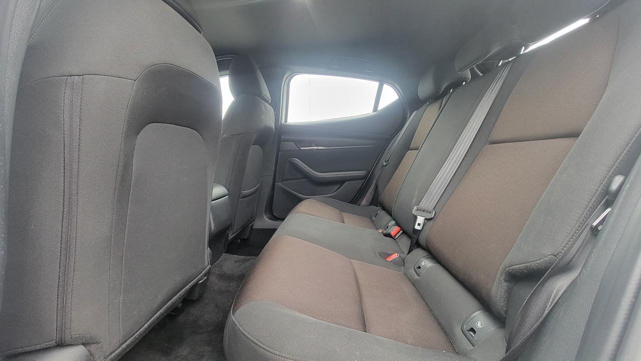 2021 Mazda MAZDA3 GX Photo