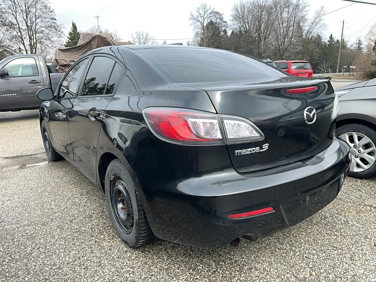 2012 Mazda MAZDA3 GX Photo
