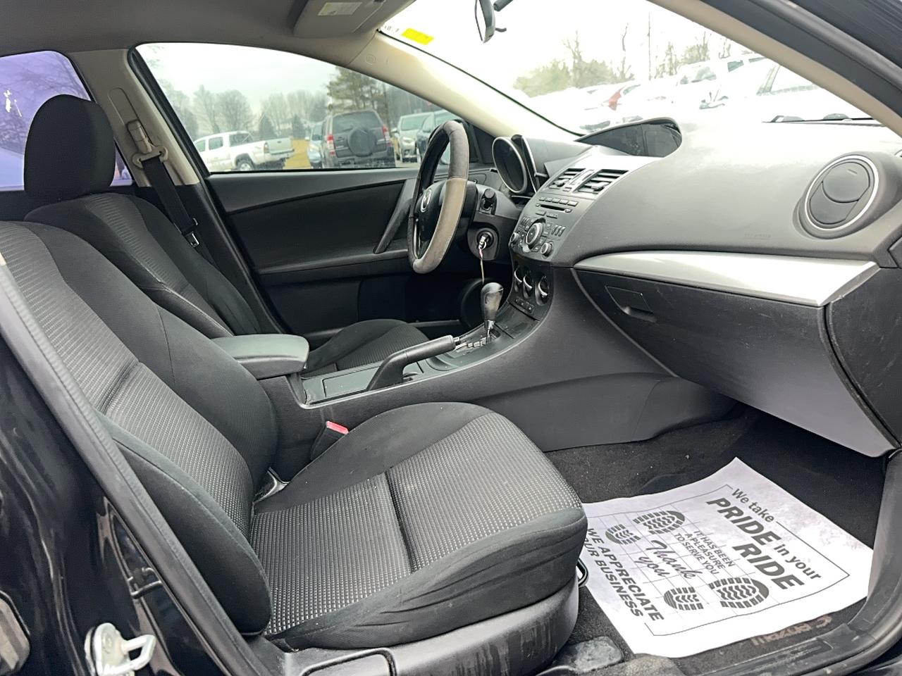 2012 Mazda MAZDA3 GX Photo4