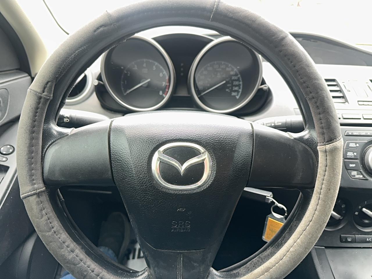 2012 Mazda MAZDA3 GX Photo