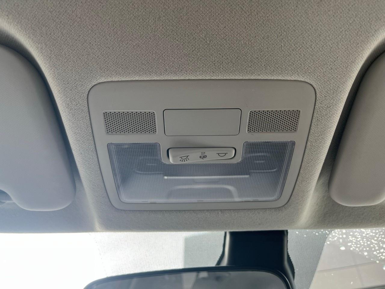 2023 Hyundai Venue Essential IVT Photo