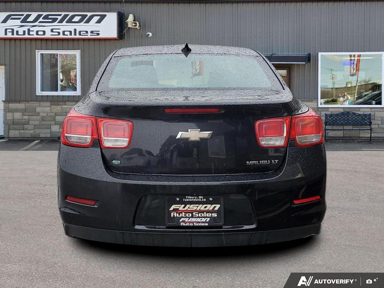 2015 Chevrolet Malibu LT-SUNROOF-REAR CAMERA-REMOTE START Photo4