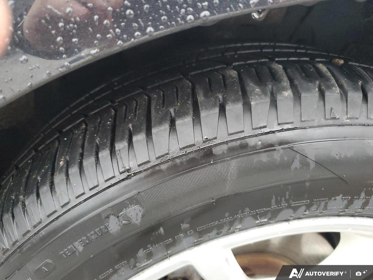 2015 Chevrolet Malibu LT-SUNROOF-REAR CAMERA-REMOTE START Photo