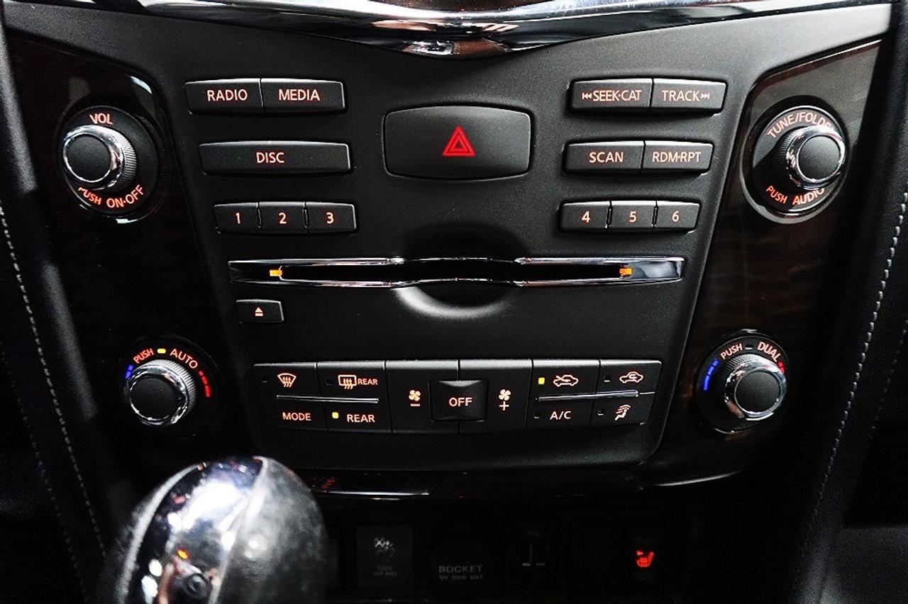 2018 Nissan Armada 4x4 SL DEALER MAINTAIN.NO ACCIDENT,8 PASS Photo