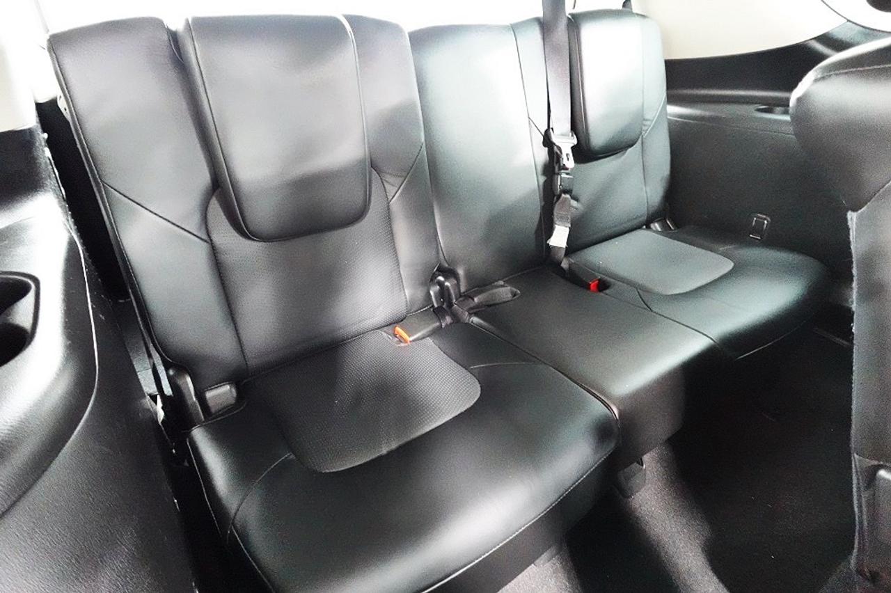 2018 Nissan Armada 4x4 SL DEALER MAINTAIN.NO ACCIDENT,8 PASS Photo