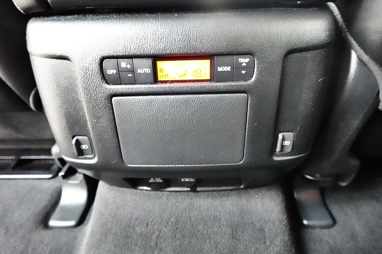 2018 Nissan Armada 4x4 SL DEALER MAINTAIN.NO ACCIDENT,8 PASS Photo