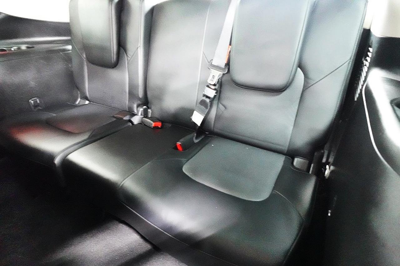 2018 Nissan Armada 4x4 SL DEALER MAINTAIN.NO ACCIDENT,8 PASS Photo