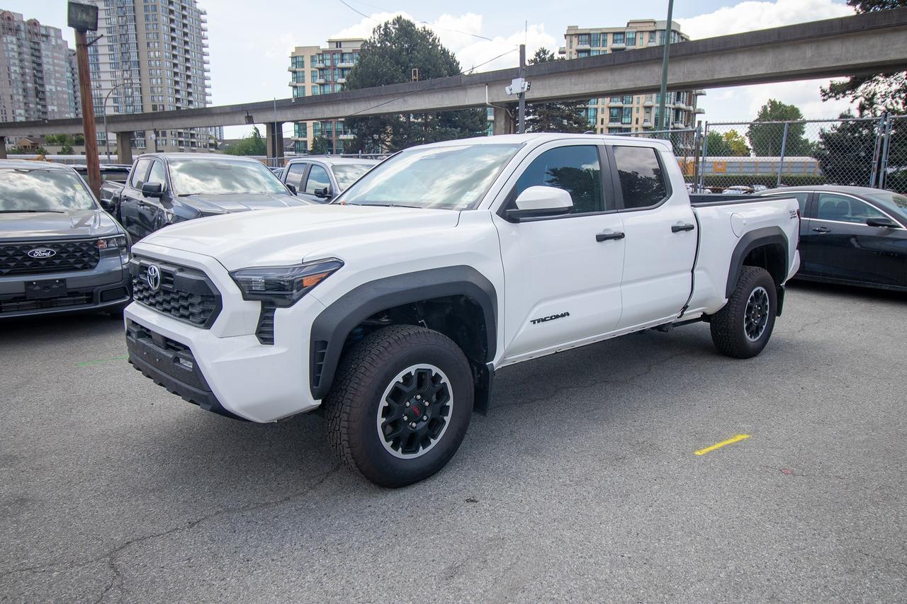 2024 Toyota Tacoma 4x4 Double Cab Auto SB TRD Photo1