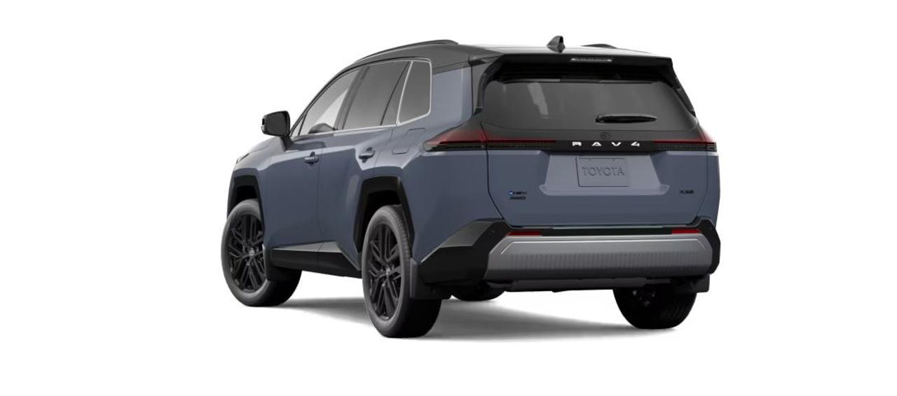 2026 Toyota RAV4 XSE Photo2