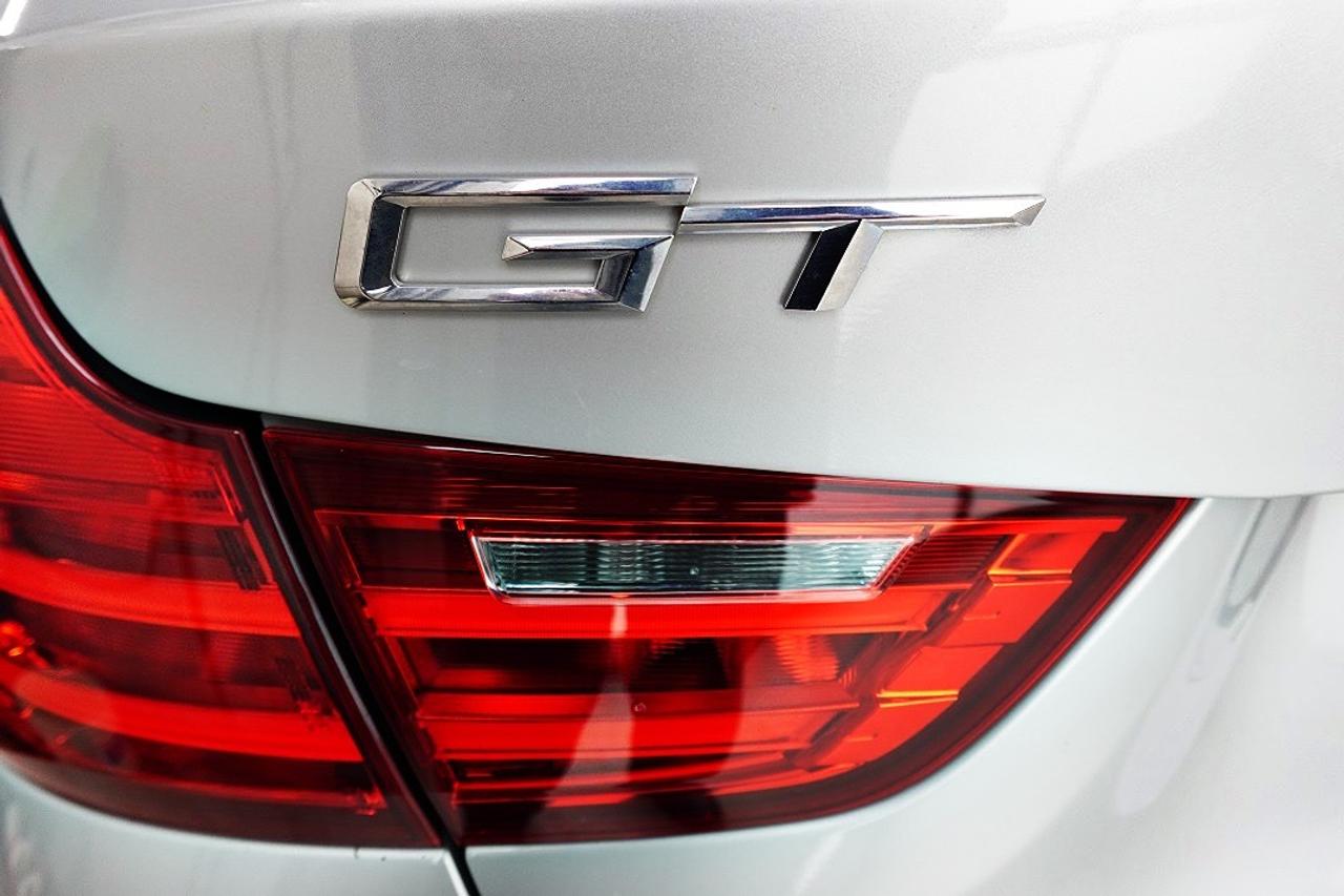 2016 BMW 3 Series 328i xDrive Gran Turismo AWD,NO ACCIDENT,LOW KM Photo