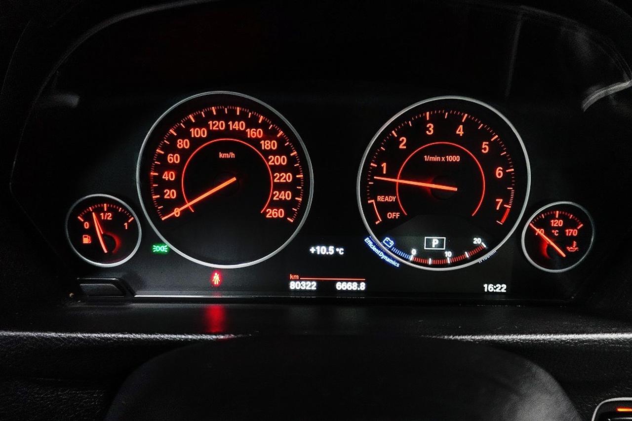 2016 BMW 3 Series 328i xDrive Gran Turismo AWD,NO ACCIDENT,LOW KM Photo