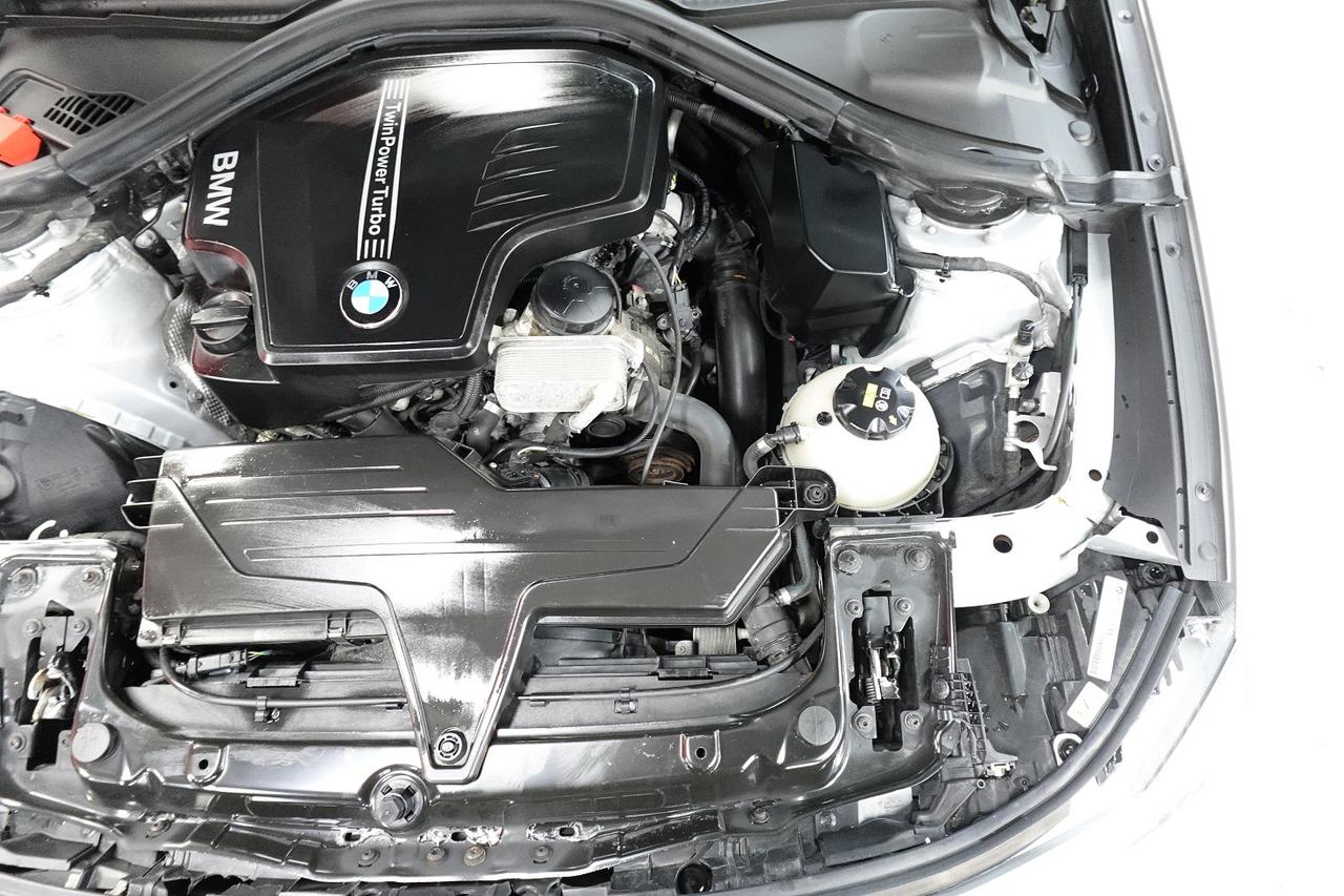 2016 BMW 3 Series 328i xDrive Gran Turismo AWD,NO ACCIDENT,LOW KM Photo