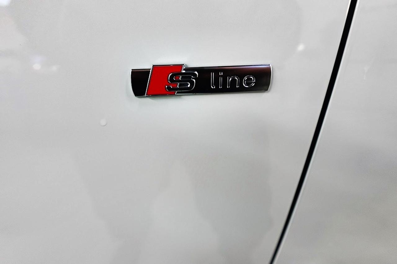 2014 Audi Q5 3.0L TDI PREMIUM PLUS.DEALER MAINTAIN,NO ACCIDENT Photo