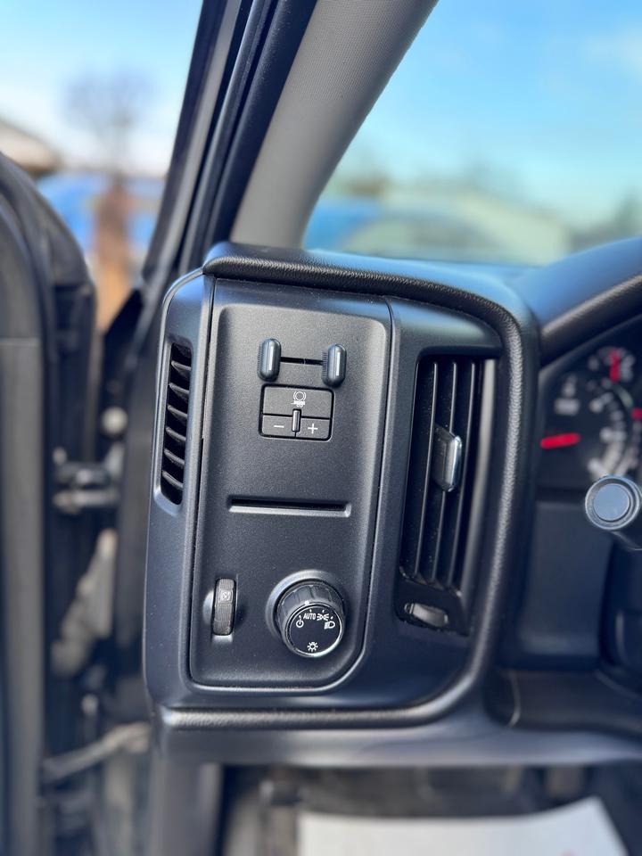 2015 GMC Sierra 1500 4WD Crew Cab 153.0" | CERTIFIED Photo