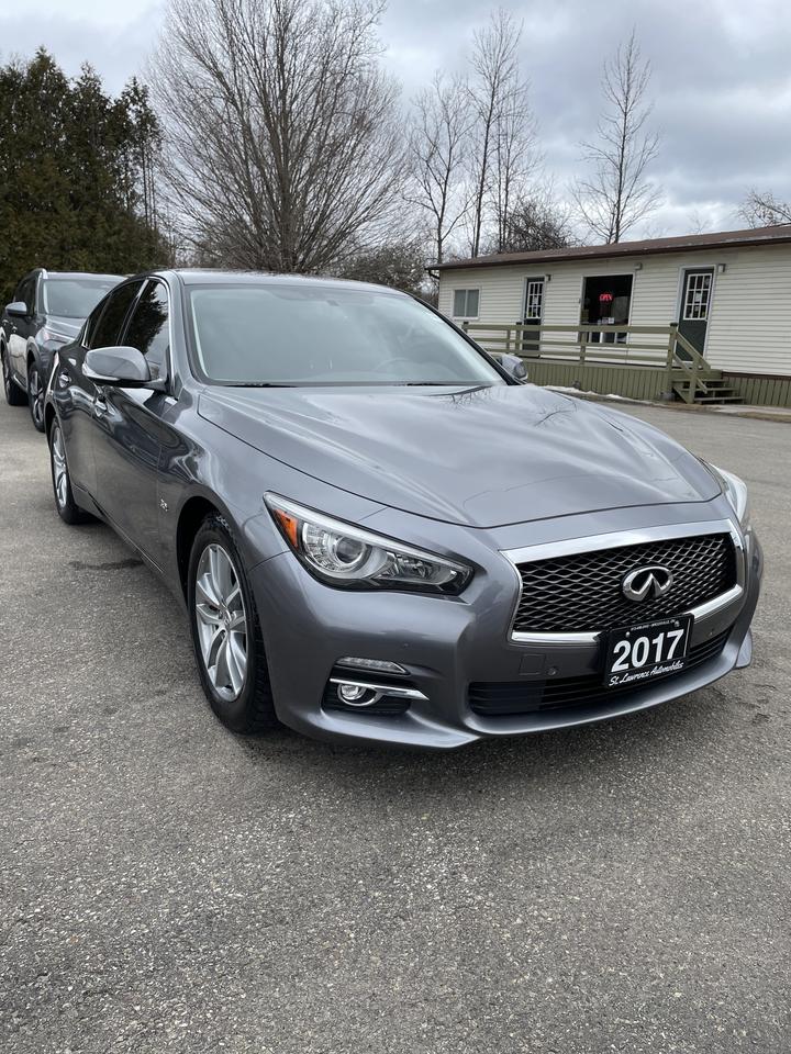 2017 Infiniti Q50 3.0T Photo3