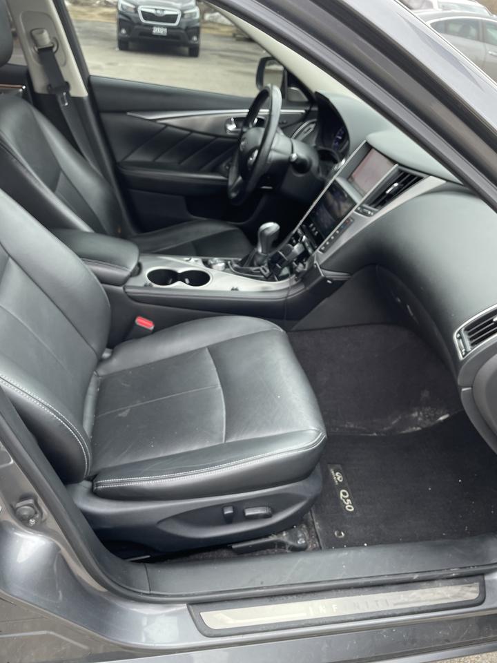 2017 Infiniti Q50 3.0T Photo