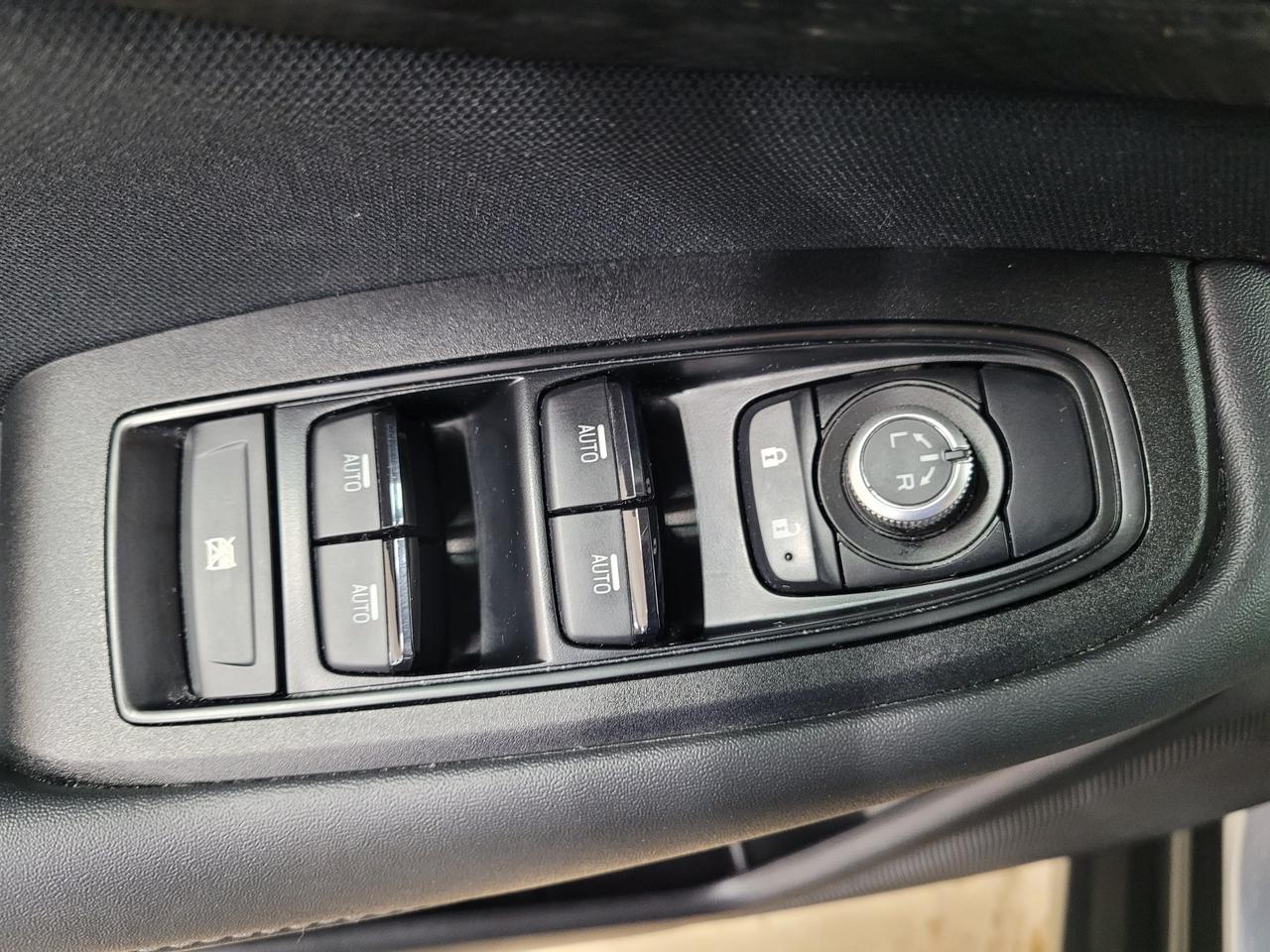 2022 Subaru Outback Touring Photo32