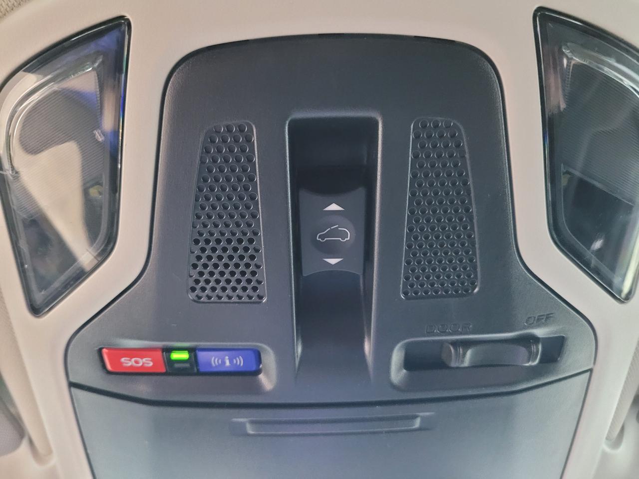 2022 Subaru Outback Touring Photo