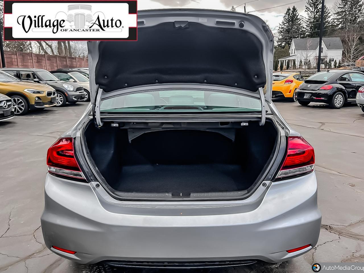 2015 Honda Civic 4dr Auto LX - Photo #9