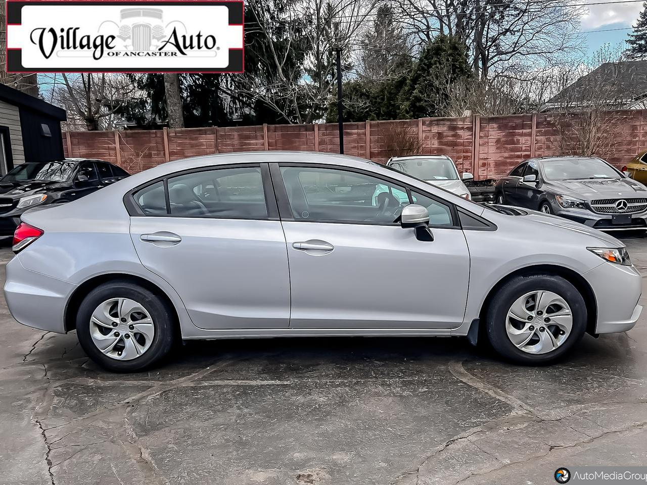 2015 Honda Civic 4dr Auto LX - Photo #8