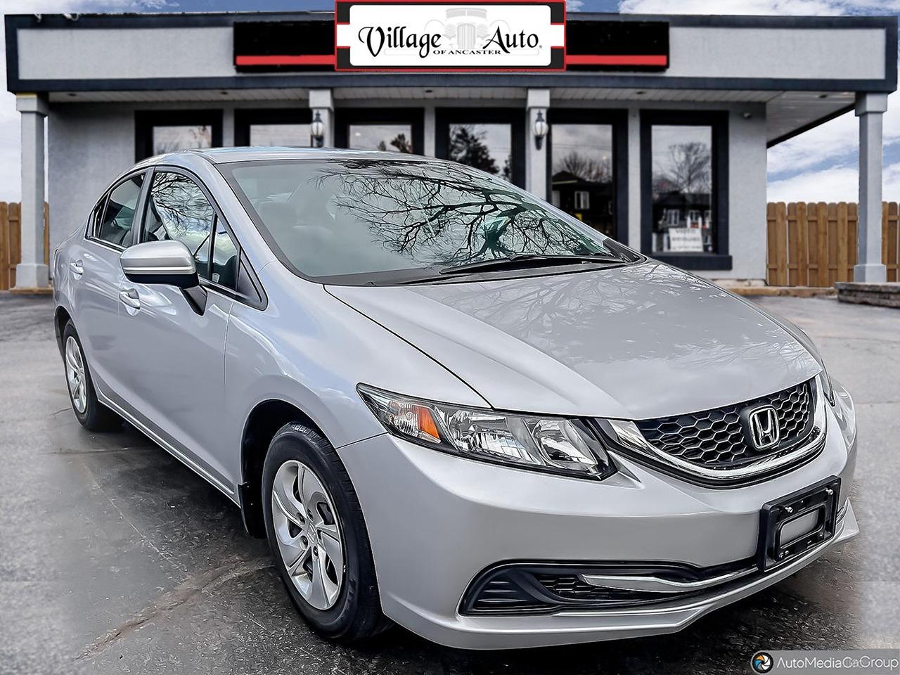 2015 Honda Civic 4dr Auto LX Photo