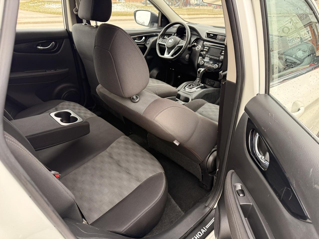 2018 Nissan Qashqai AWD SV CVT Photo