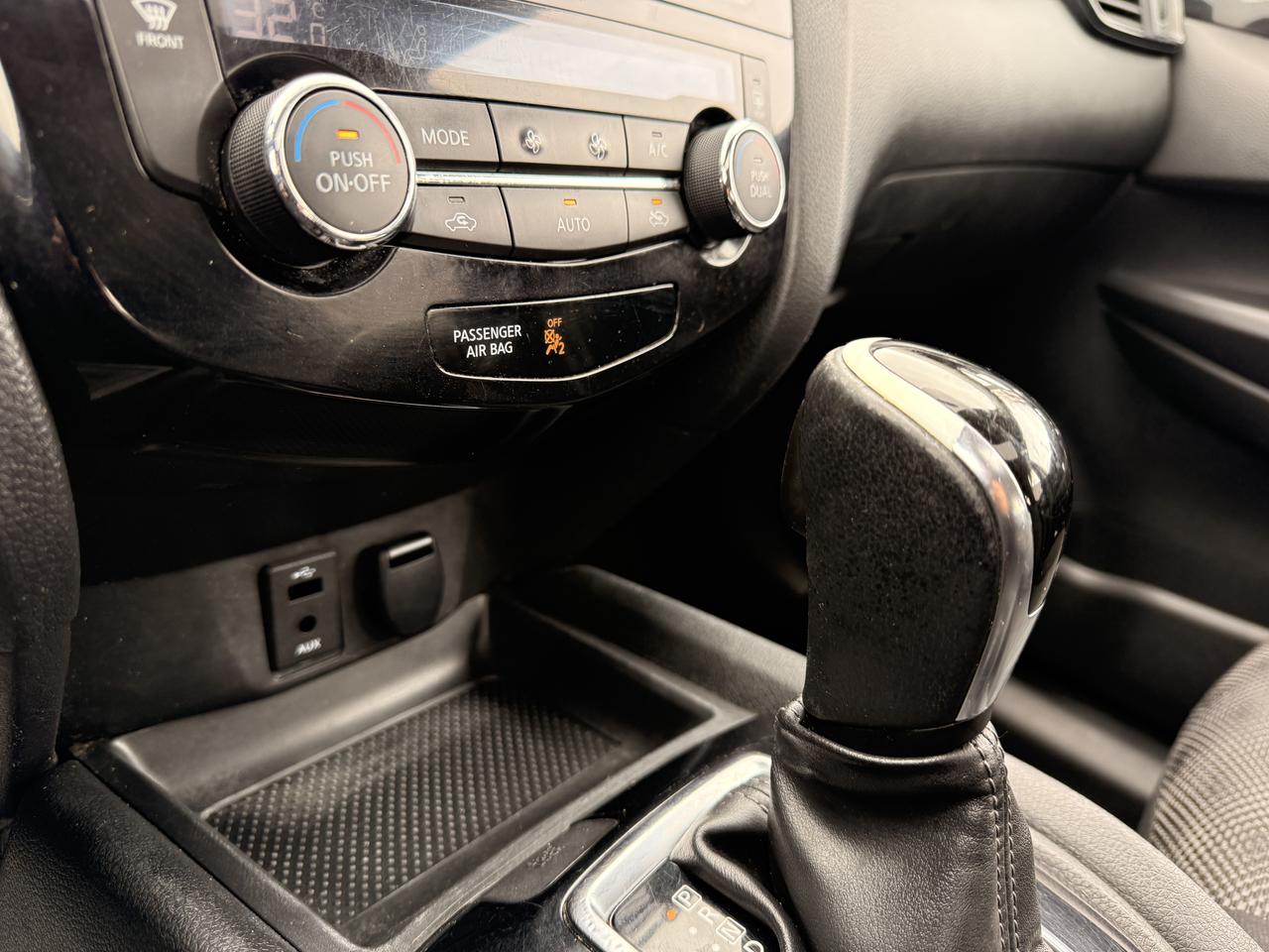 2018 Nissan Qashqai AWD SV CVT Photo