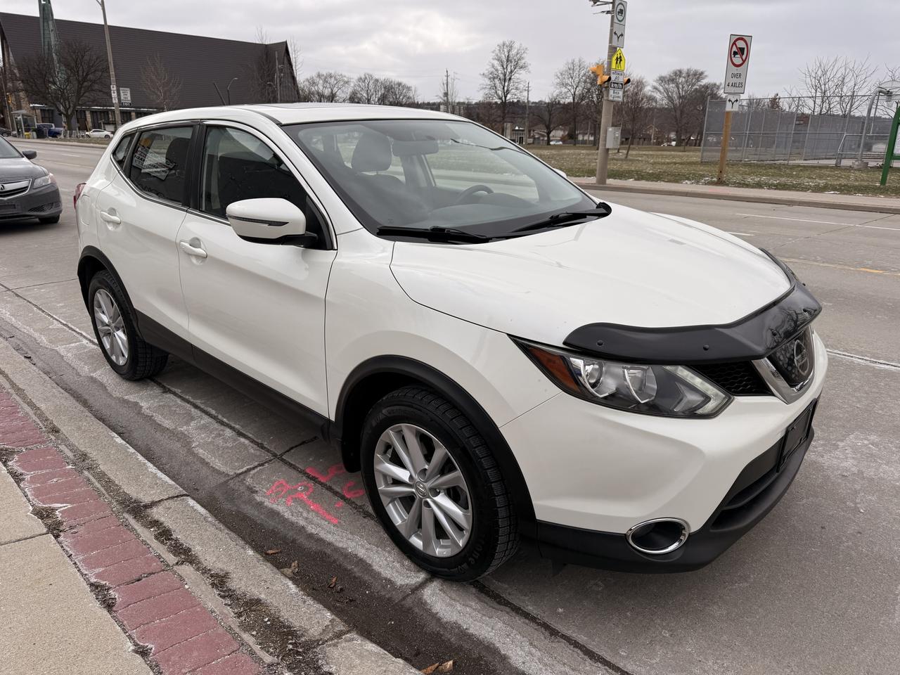 2018 Nissan Qashqai AWD SV CVT Photo