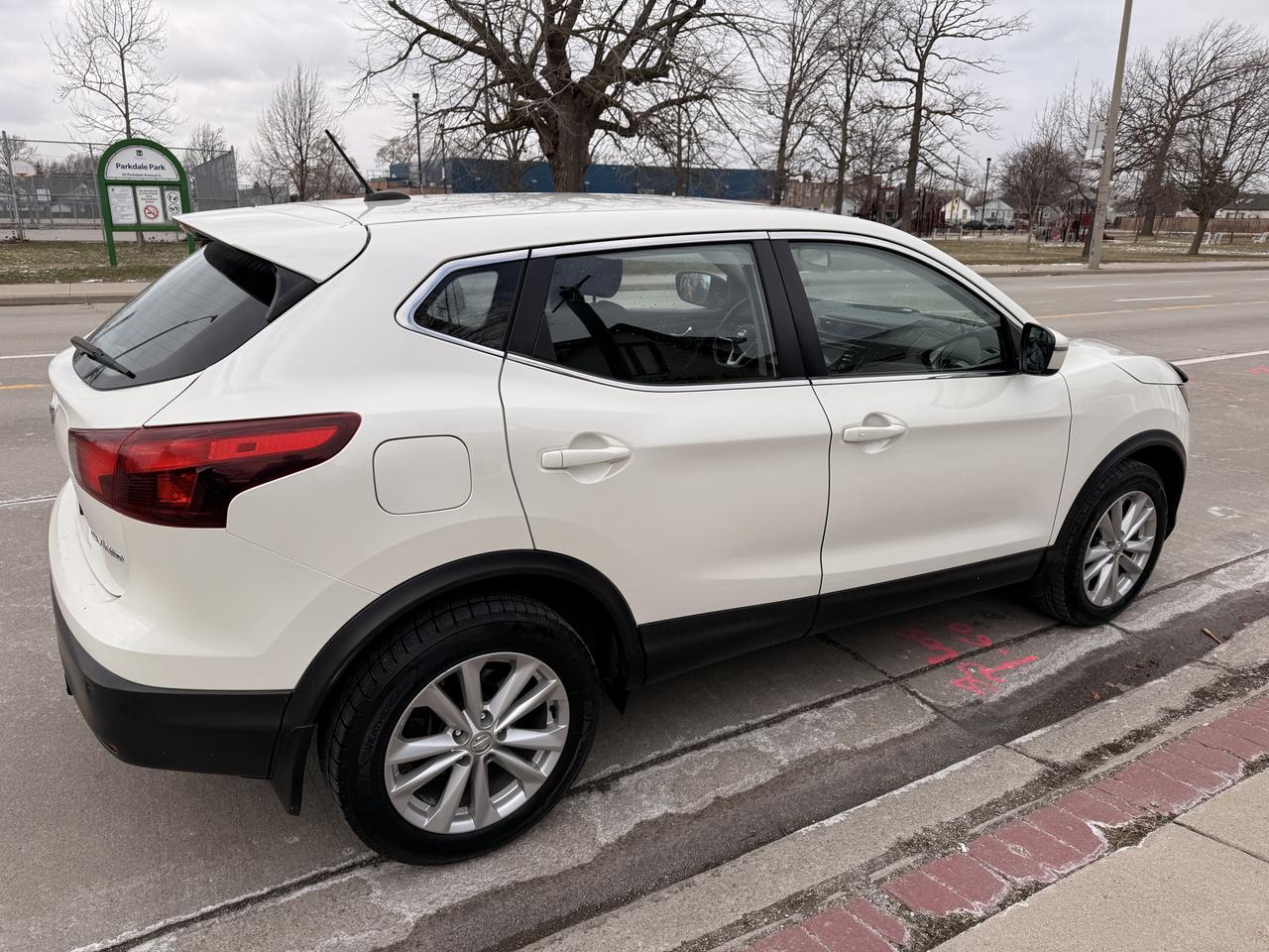 2018 Nissan Qashqai AWD SV CVT Photo