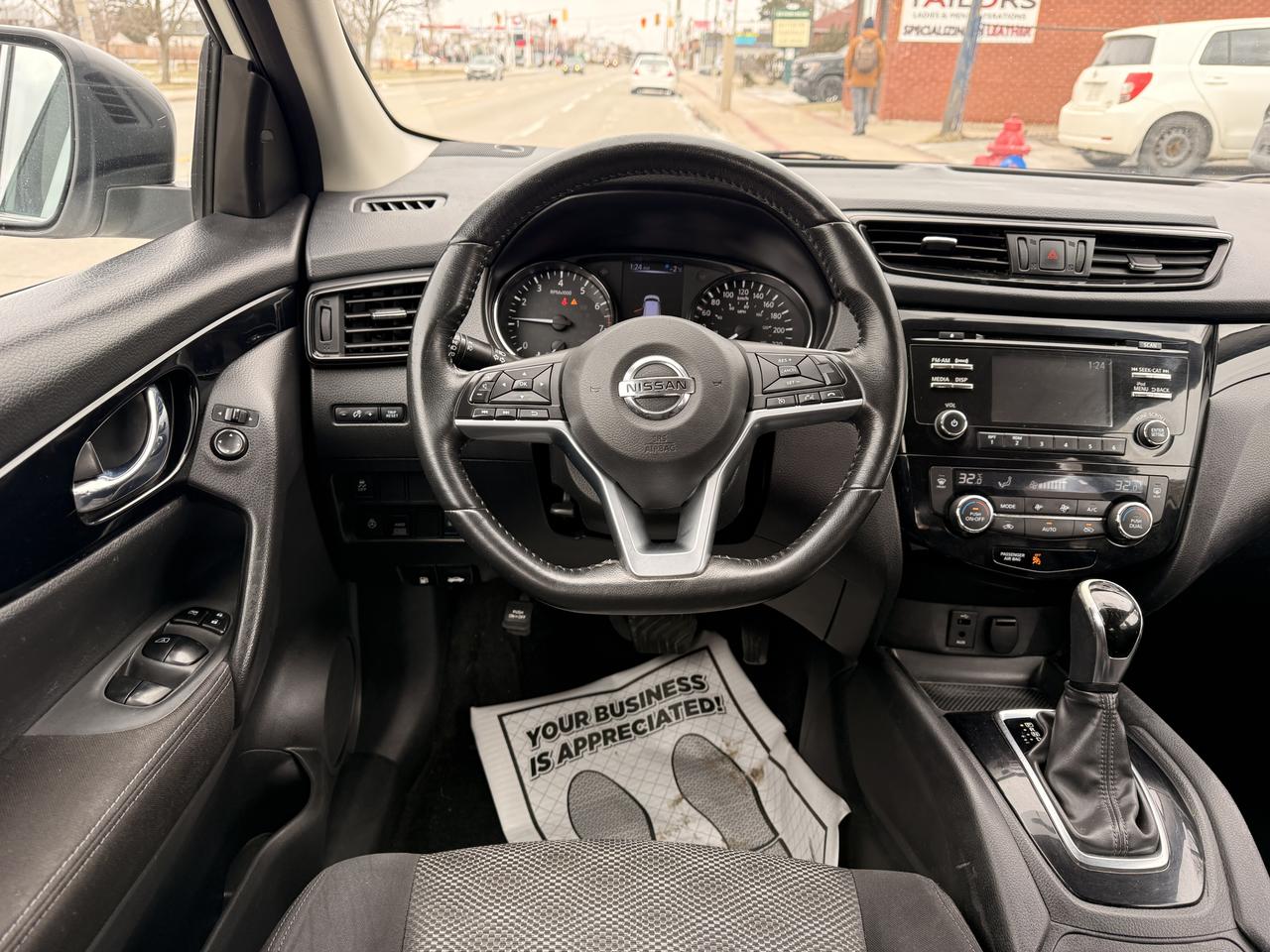 2018 Nissan Qashqai AWD SV CVT Photo