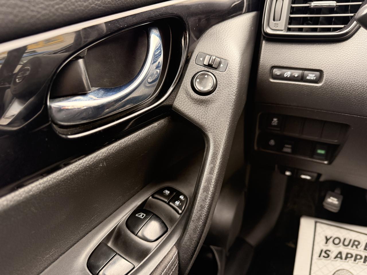 2018 Nissan Qashqai AWD SV CVT Photo