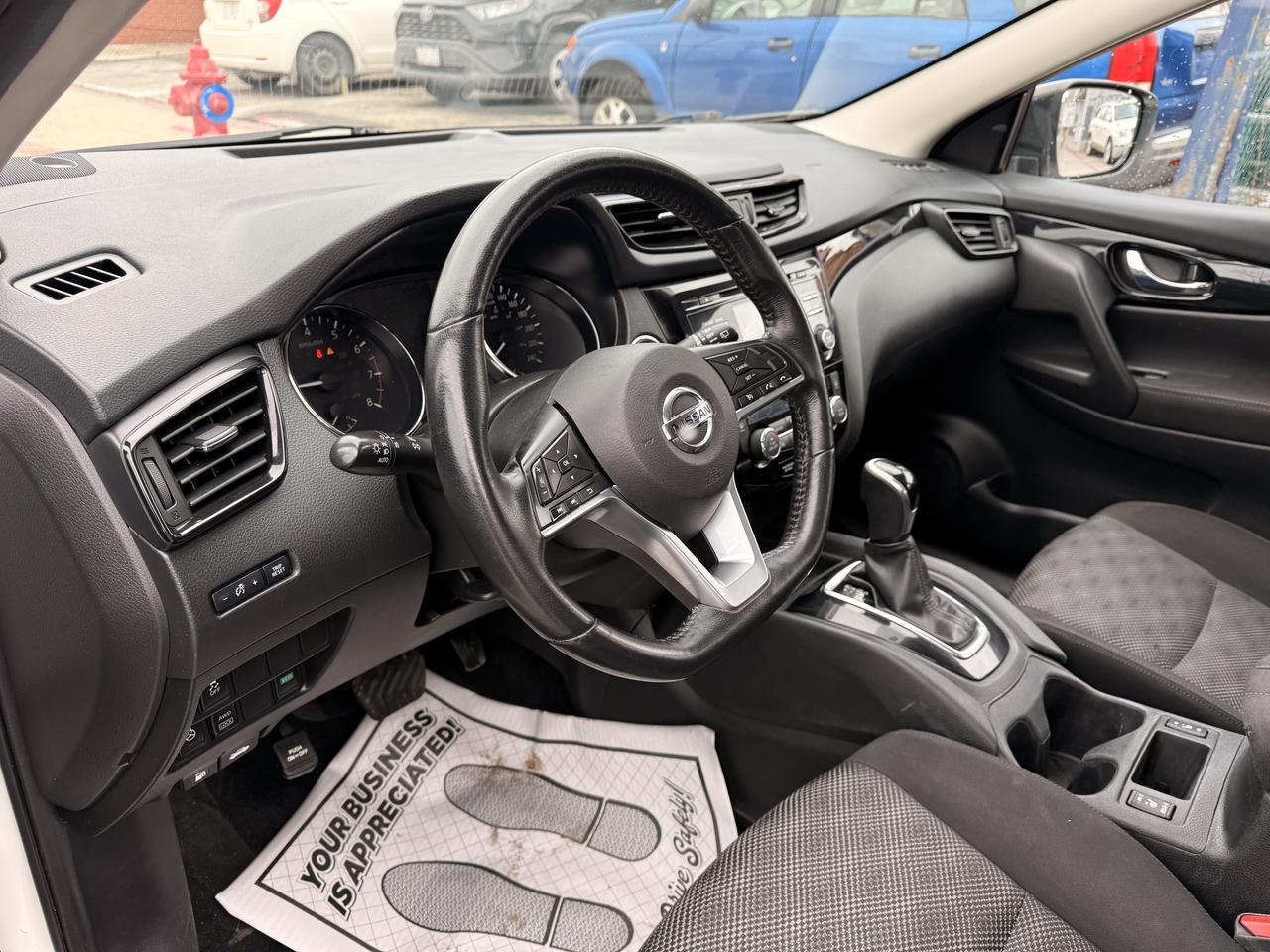 2018 Nissan Qashqai AWD SV CVT Photo