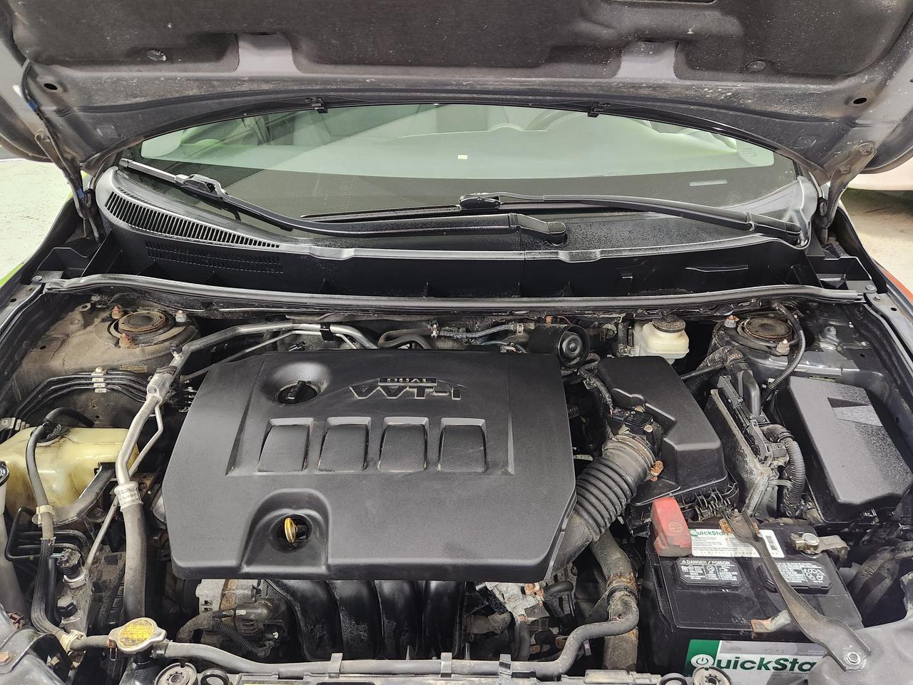 2011 Toyota Matrix Auto No Accidents A/C Power Windows Clean Photo