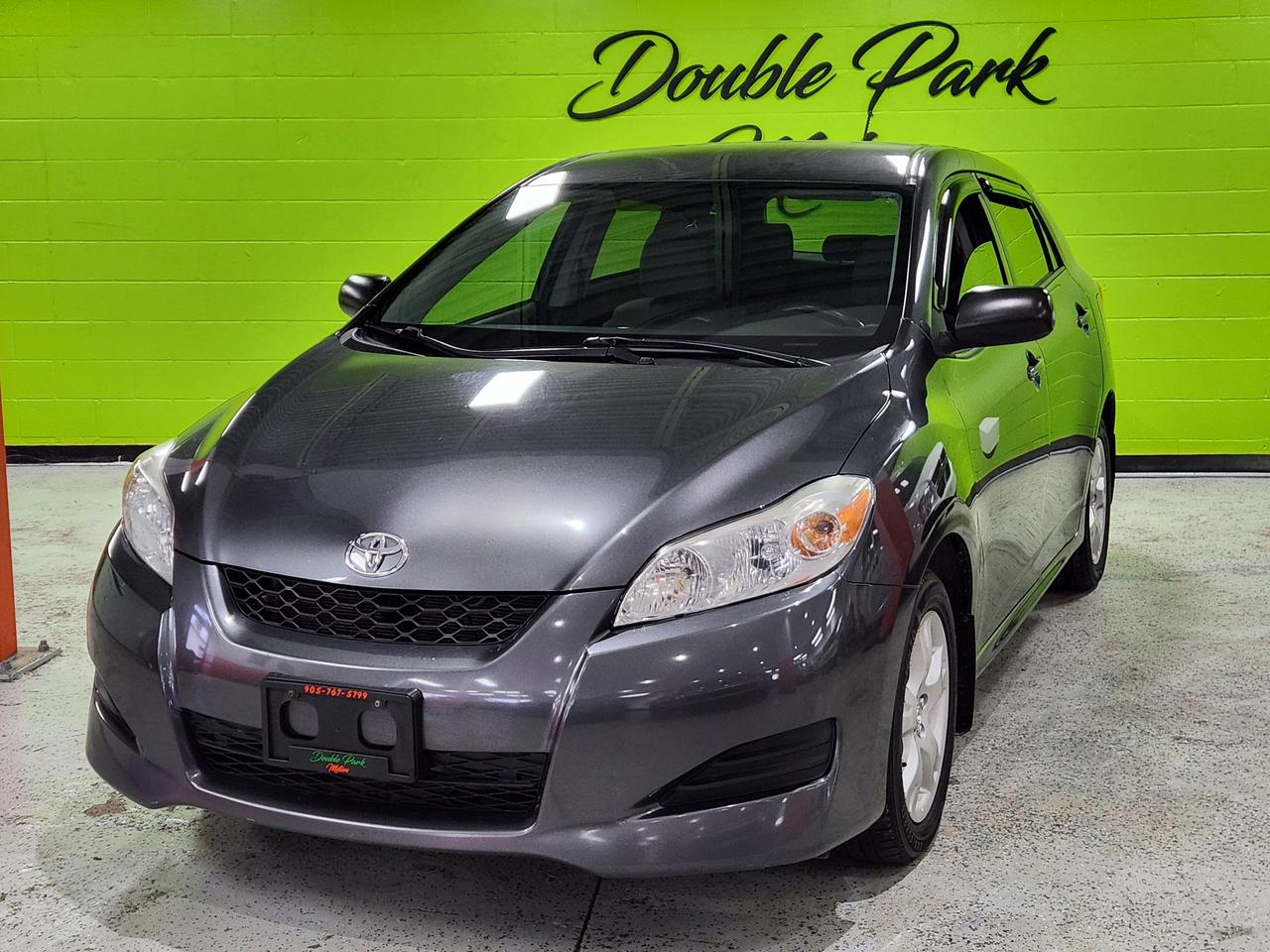 Used 2011 Toyota Matrix Auto No Accidents A/C Power Windows Clean for sale in Pickering, ON