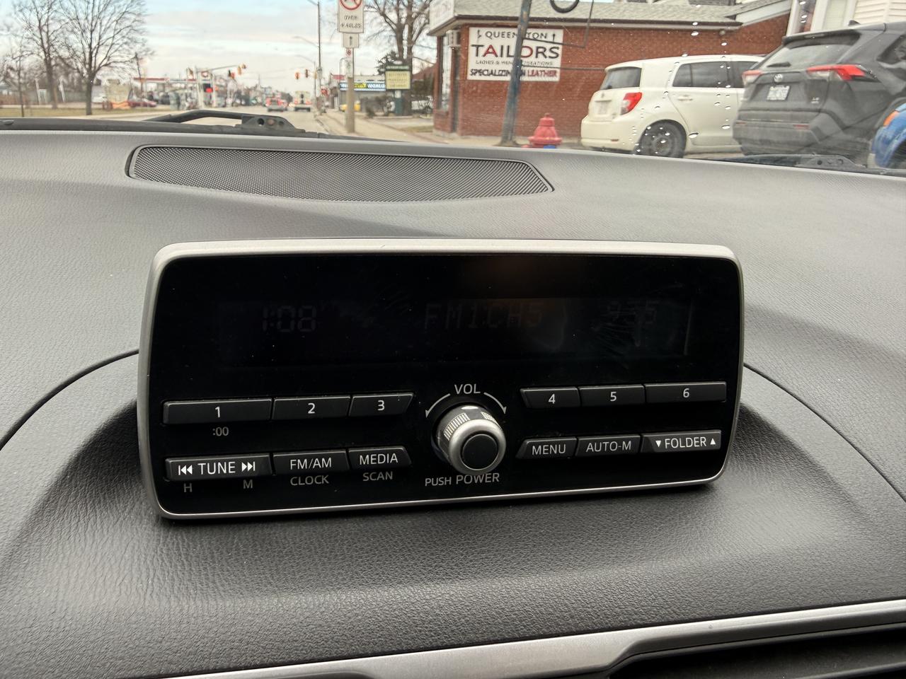 2015 Mazda MAZDA3 GX Photo