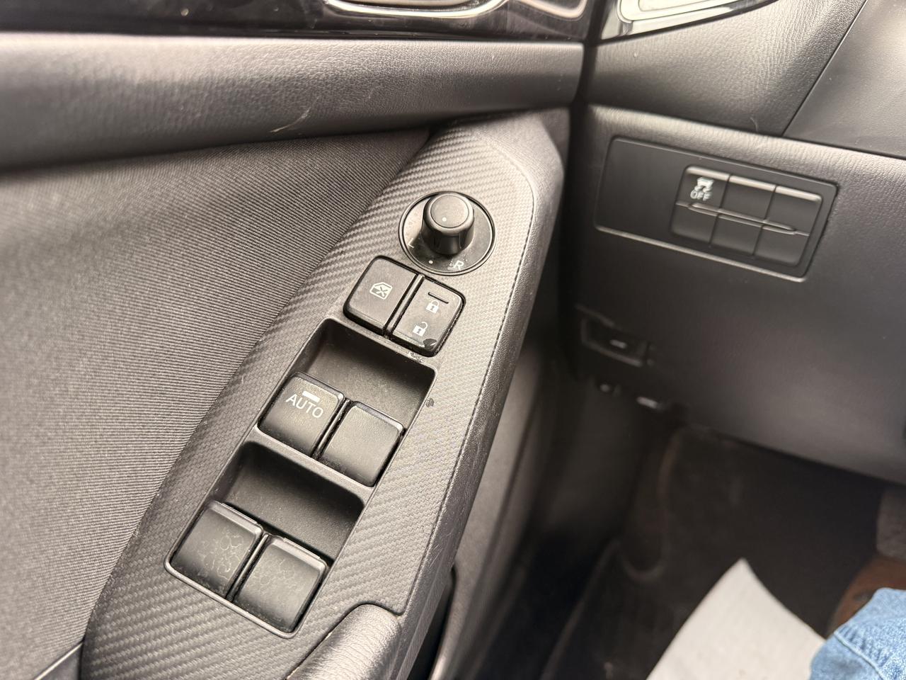 2015 Mazda MAZDA3 GX Photo