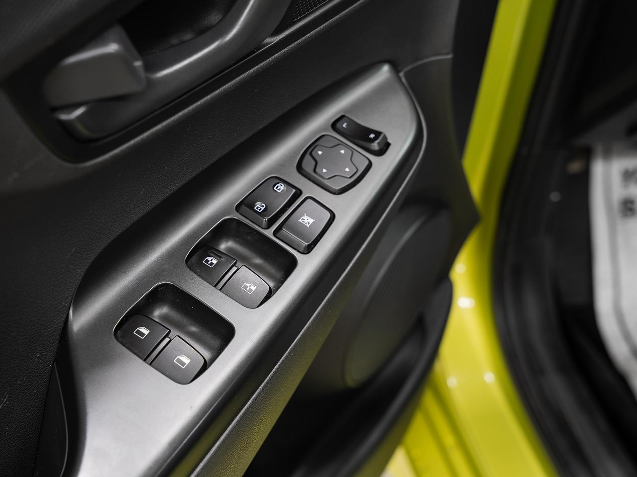 2020 Hyundai KONA TREND AWD | Pano roof | ACC | BSM | CarPlay