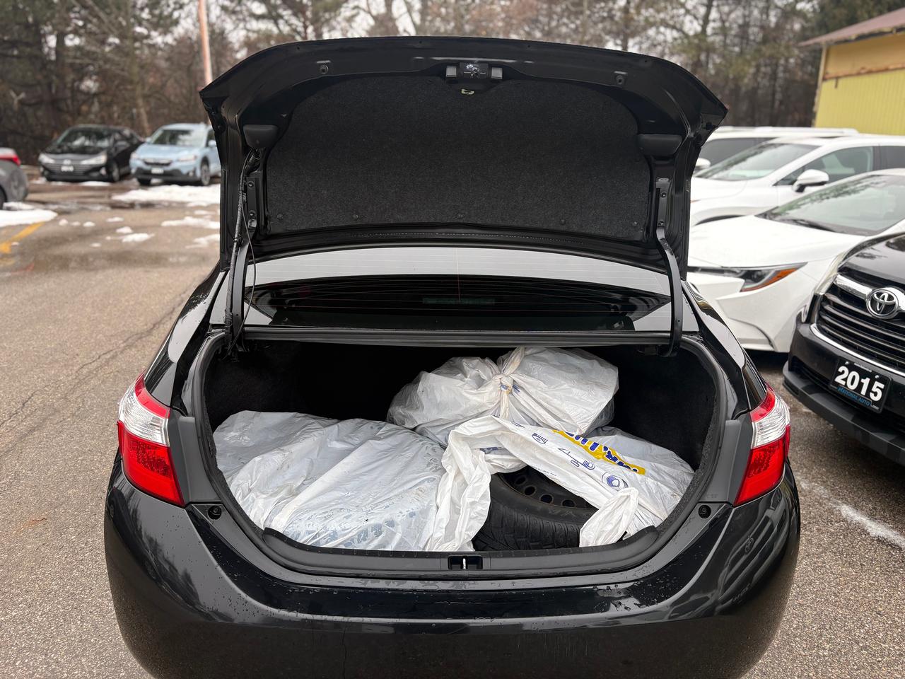 2016 Toyota Corolla LEATHER,ALLOY WHEELS,SUNROOF,NO ACCIDENT,CERTIFIED Photo