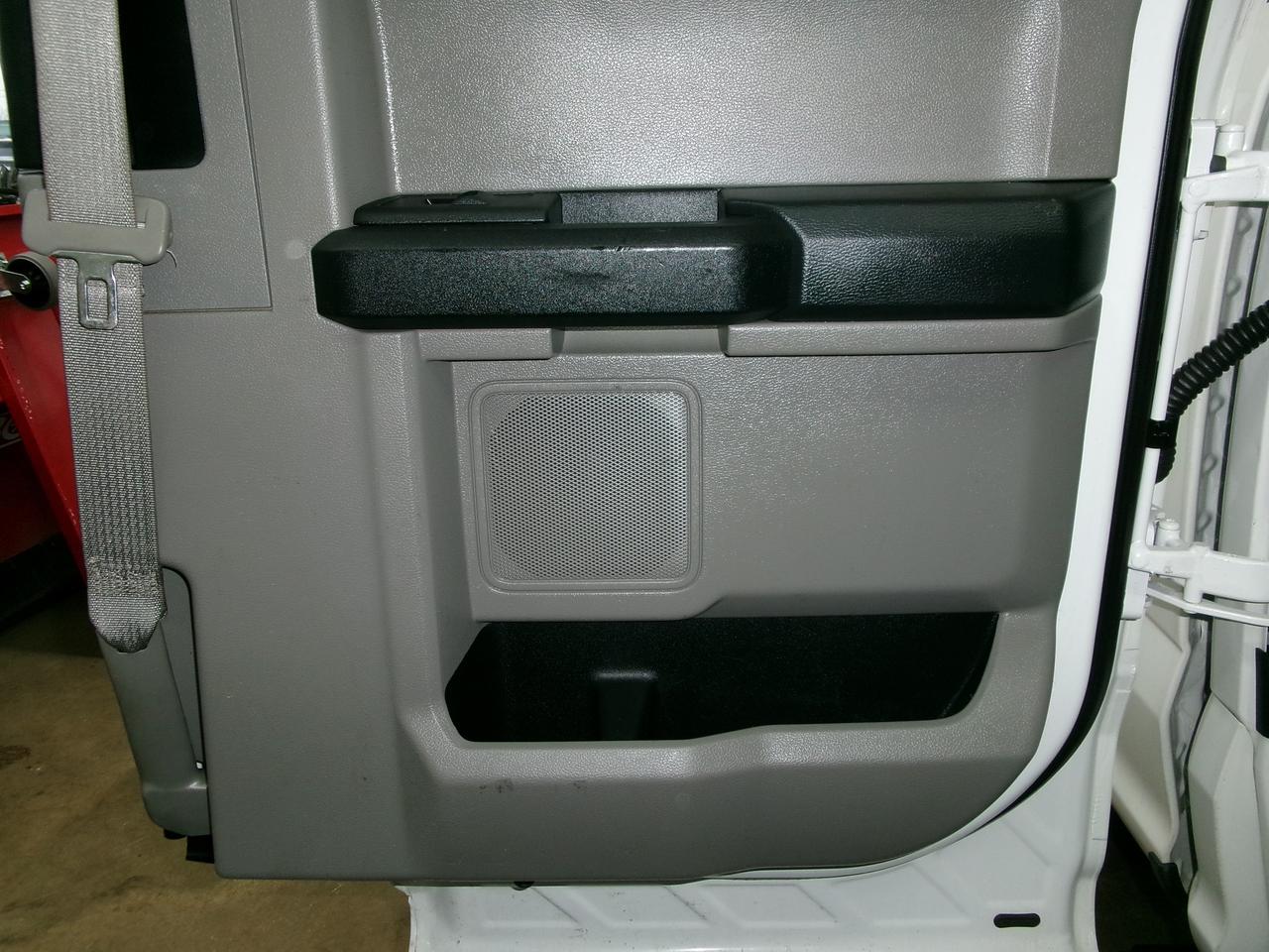 2017 Ford SUPER DUTY F-250 SRW XL SUPER CAB 4X4   "NICE TRUCK" Photo